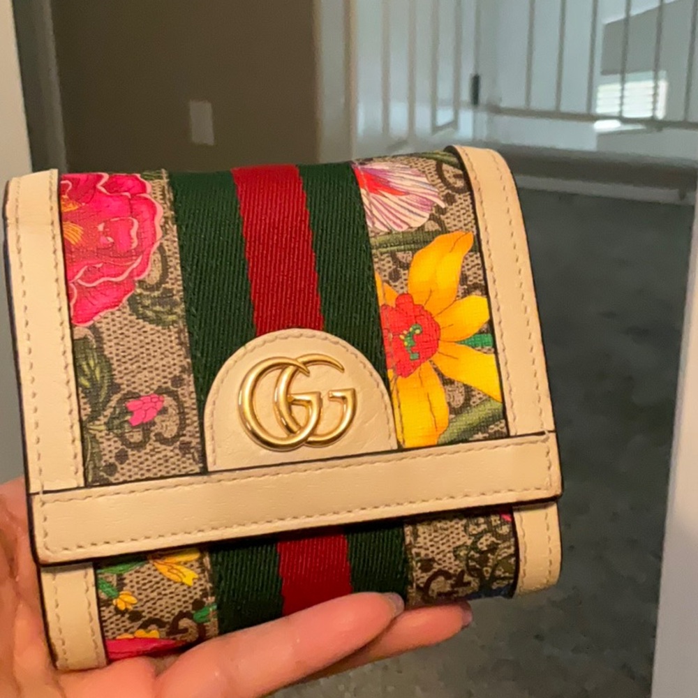 Gucci Limited Edition Compact Wallet
